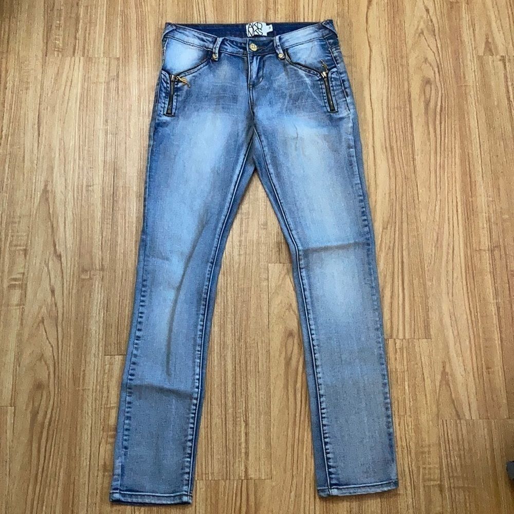 Akdmks Straight Jeans 3 EUC